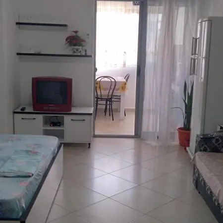 Gazoniere * Vlorë